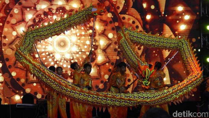 Perayaan Cap Go Meh di Balai Kota Surabaya