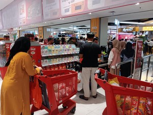 Transmart Full Day Sale Balik Lagi, Gerai Kokas Dibanjiri Pembeli!