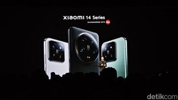 Bila di China ada tiga varian Xiaomi 14 series, untuk pasar global hanya ada dua. Perusahaan besutan Lei Jun hanya memboyong Xiaomi 14 dan 14 Ultra. Foto: Agus Tri Haryanto/detikINET
