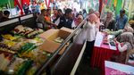 Antusiasme Warga Serbu Sembako Murah Bulog