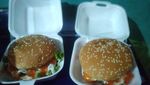 Gurih Enak! 20 Burger Kaki Lima Rp 10.000-an Ada di Sini
