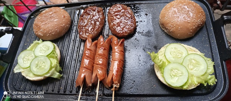 Burger kaki lima