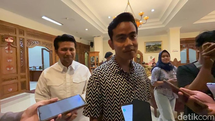 Emil Dardak temui Gibran di Balai Kota Solo, Senin (26/2/2024).