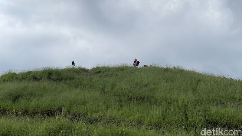 Gunung Pangradinda.