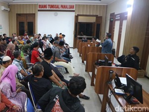 Jemaah Umrah Kudus Gagal Berangkat Berujung Bos Biro Perjalanan Jadi Tersangka
