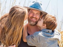 Bintang Captain Marvel Kenneth Mitchell Meninggal di Usia 49 Tahun