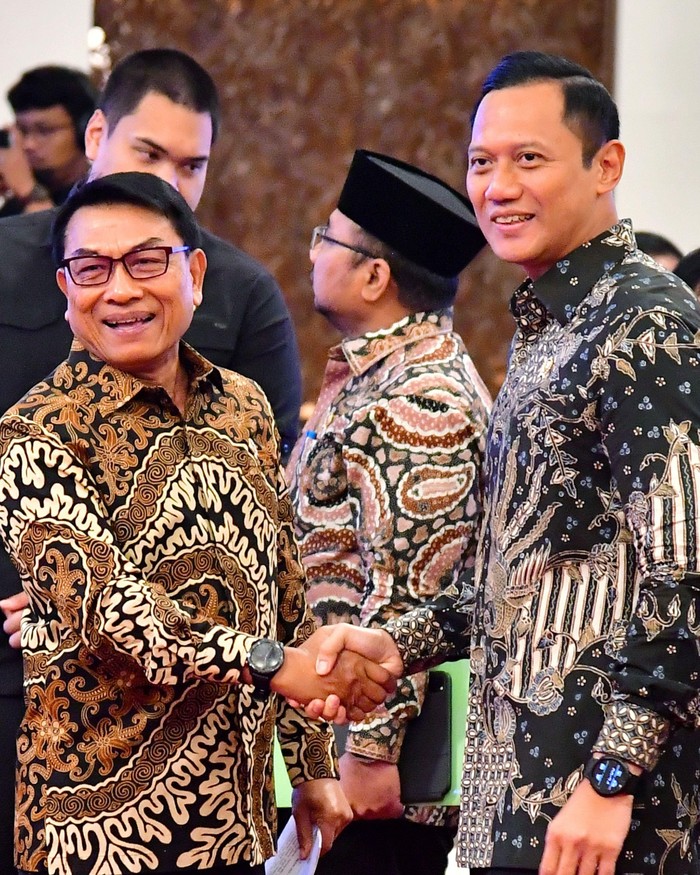 Menteri ATR/Kepala BPN Agus Harimurti Yudhoyono Perdana Mengikuti Sidang Paripurna
