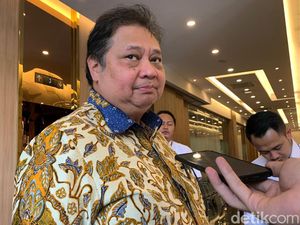 Airlangga Tunggu Undangan MK Jadi Saksi Sidang Sengketa Pilpres 2024