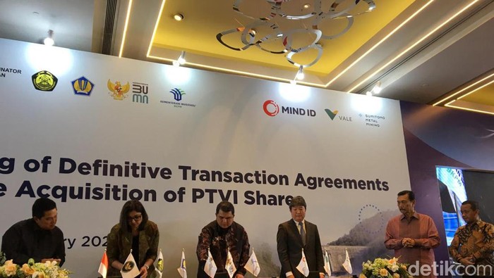 Penandatanganan Saham Vale