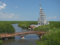 Pesona Tower Mangrove yang Jadi Landmark Baru Kota Langsa