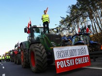 Petani Polandia Blokir Jalan Menuju Jerman dalam Aksi Protes Uni Eropa