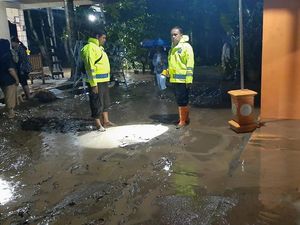 Anak Bengawan Solo Meluap Rendam 30 Rumah di Ngawi