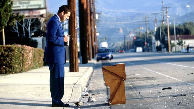 Cuplikan adegan di film Punch-Drunk Love