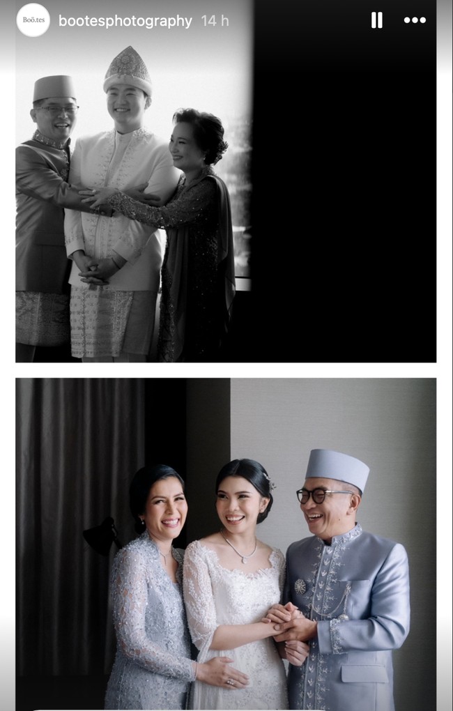 Orangtua Park Younggwang dan Rachelly juga ikut hadir dan memberikan doa restu untuk anak mereka. Sambil tertawa ke arah kamera terlihat jelas jika kedua keluarga tengah berbahagia. Foto: Instagram/@rachellyahya/@bootesphotography