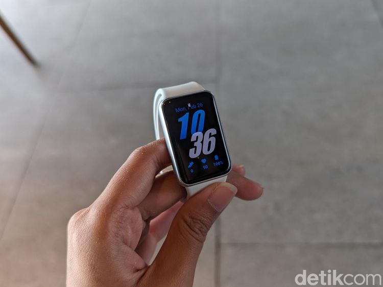 Unboxing Samsung Galaxy Fit 3, Makin Mewah dengan Bodi Aluminium