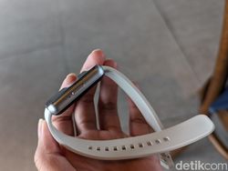 Unboxing Samsung Galaxy Fit 3, Makin Mewah dengan Bodi Aluminium
