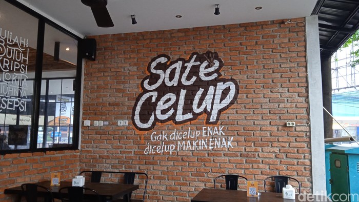 Sate Celup Sate Celup: Empuk Juicy! Sate Tenderloin Favorit Artis hingga Cawapres