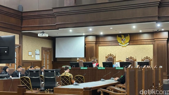 Sidang perkara suap di MA