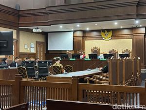 Jaksa KPK Minta Hakim Tolak Pleidoi Makelar MA: Sangat Tak Masuk Akal
