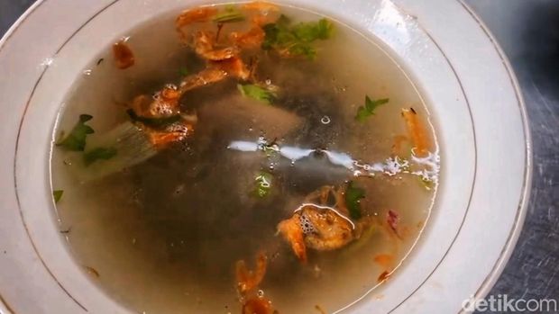 Sop kaki sapi Haji Mamad Sukabumi.