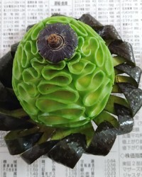 Ukiran dari sayur dan buah