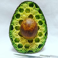 Ukiran dari sayur dan buah