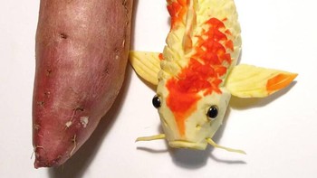 Ukiran ikan mas koi dari ubi. Foto: Gaku via Boredpanda