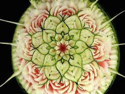 Keren Parah! Foto Ukiran dari Sayur dan Buah Bikin Terperangah