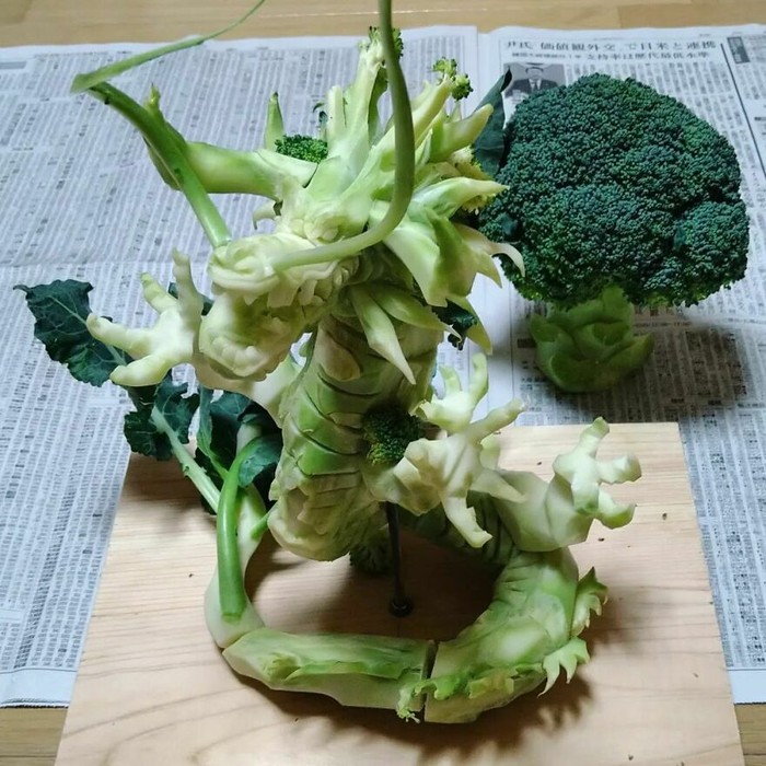 Ukiran dari sayur dan buah