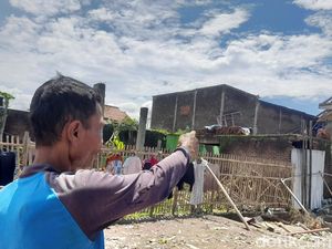 Suara Warga Desa Sukadana Usai Rumah Hancur Tersapu Puting Beliung