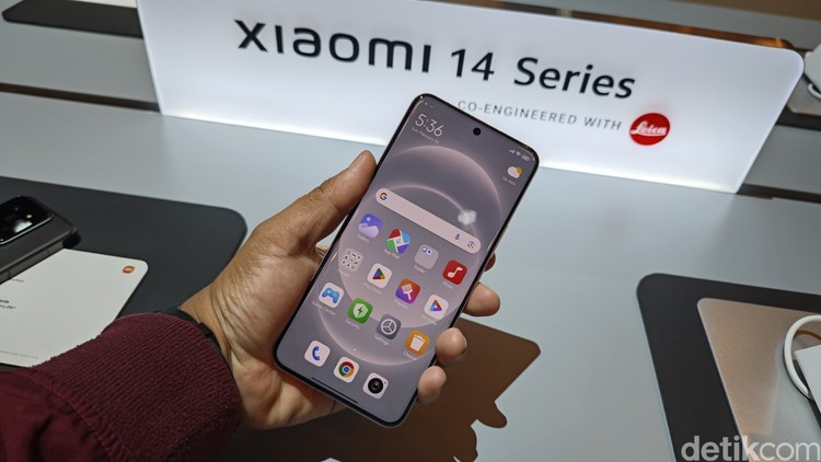 Xiaomi 14 Ultra diperkenalkan Xiaomi ke pasar global di Barcelona, Spanyol.