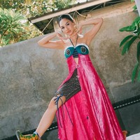 Andien Aisyah baru saja melakukan pemotretan. Uniknya pemotretannya kali ini terinspirasi dari kesukaan sang anak, ondel-ondel. Foto: Instagram/@andienaisyah