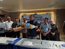 BNNP Jatim Ringkus 2 Kurir Ganja 1,8 Kg yang Dikirim Lewat Ekspedisi