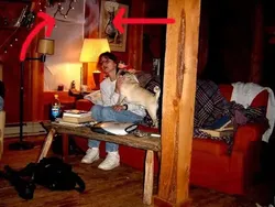 Foto Diduga Hantu yang Terabadikan Kamera, Bikin Takut Melihatnya