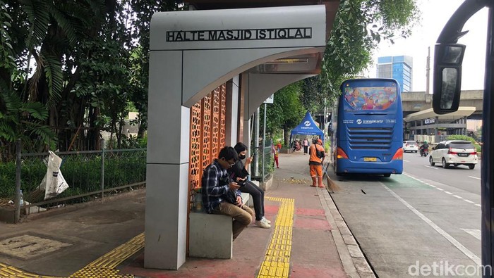 Halte Masjid Istiqlal. (Rifka Amalia/detikcom)