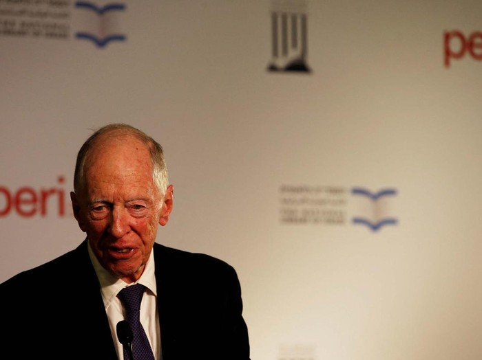 Lord Jacob Rothschild speaks at an event marking the signing of an agreement between the state libraries of Israel and Russia, whereby one of the most treasured collections of ancient Hebrew manuscripts and books will be digitised and available for public view online, at the National Library of Israel in Jerusalem November 7, 2017. REUTERS/Ronen Zvulun/File Photo