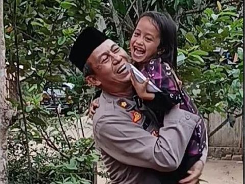 Kompol Jajang Mulyaman ayah asuh ratusan anak yatim di Cilegon, Pandeglang dan Serang.