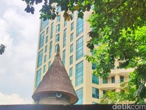 Ada Sekilo Emas di Puncak Kubah Masjid Perahu di Jakarta