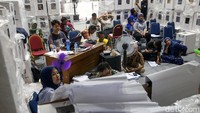 Rekapitulasi turut disaksikan oleh para saksi peserta Pemilu 2024.
