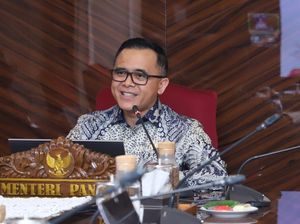 Jurus KemenPAN-RB Penuhi Kebutuhan Guru ASN di 2024