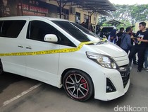 Pembakar Mobil TImses Caleg di Cianjur Pakai Alphard Saat Beraksi