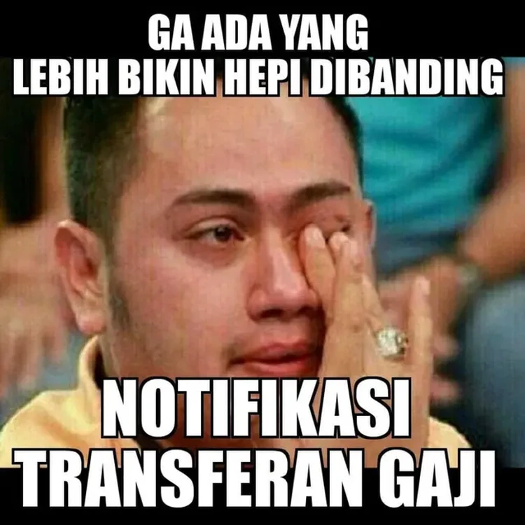 Momen Nunggu Gajian, Sabar... Sebentar Lagi Kok! Nunggu gajian adalah kegiatan yang bikin hati dagdigdug. Sebentar lagi bisa jajan cilok lagi kok, detikers. Sabar, ya!