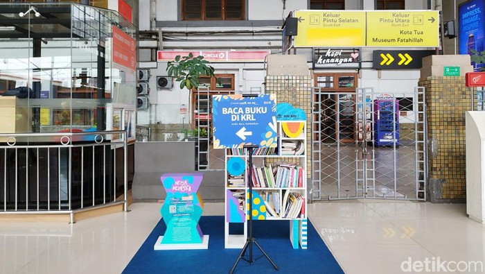 Pojok bacaan di Stasiun Jakarta Kota. (Gisella Previan Laoh/detikcom)
