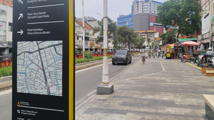 Revitalisasi Trotoar di Pancoran Glodok (Ammar Rezqianto/detikcom)