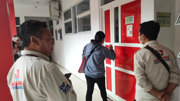 Seorang perempuan di Jember melahirkan bayi seorang diri di rumah kosong