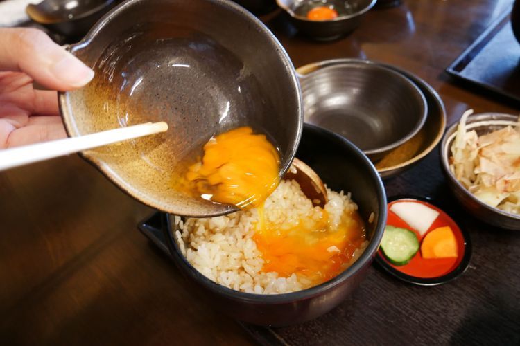 Unik! Di Jepang Ada Toko Spesialis Telur Mentah Berkualitas