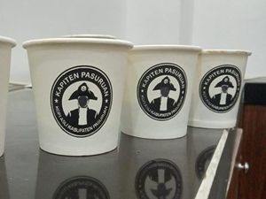 Akhir Polemik Coretan Wajah Gus Irsyad di Logo Kopi Kapiten Pasuruan