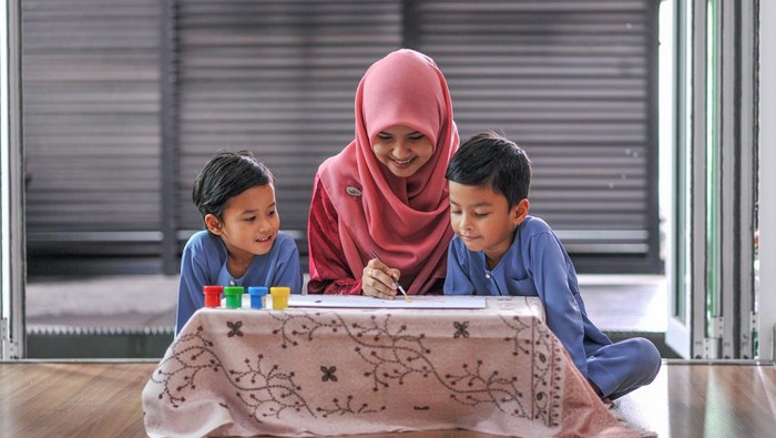 Bacaan Doa agar Otak Cerdas dan Fokus Belajar, Ajarkan ke Anak Bun
