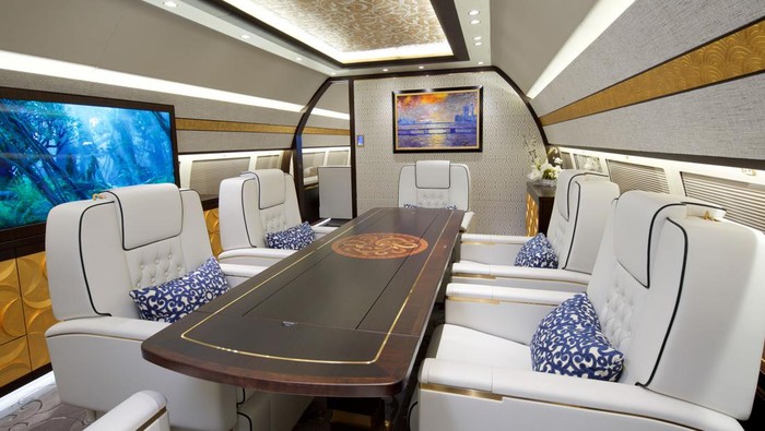 Boeing Business Jet Max 7