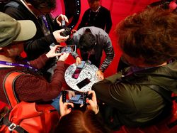 Canggih! Konsep Smartphone AI Tanpa Aplikasi